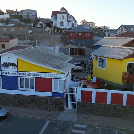 Wildhorses B&B And Self Catering Lüderitz Eksteriør bilde
