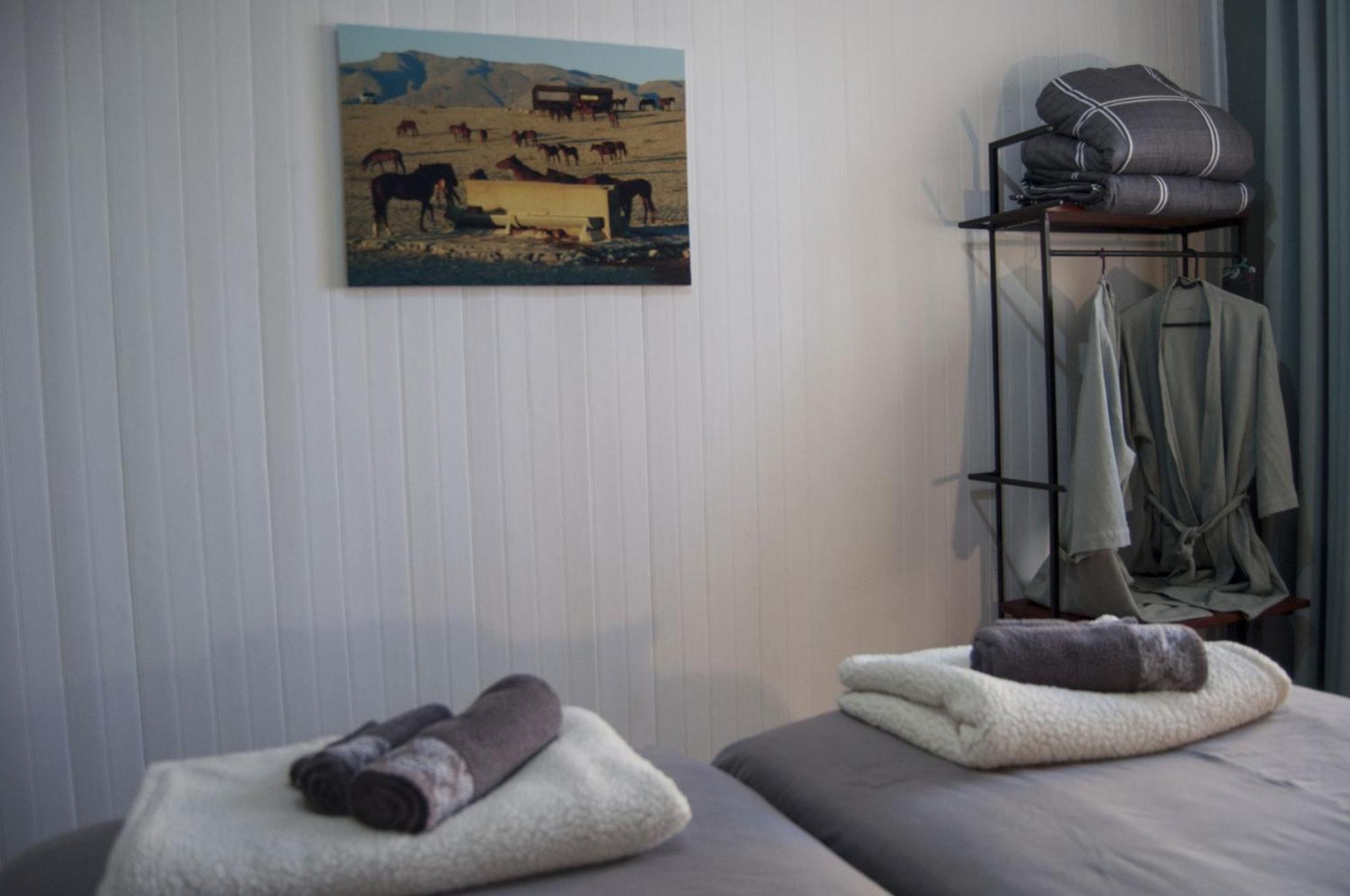 Wildhorses B&B And Self Catering Lüderitz Eksteriør bilde